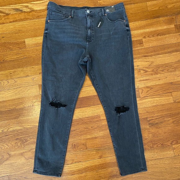 *NWT* Express black jeans size 16R
